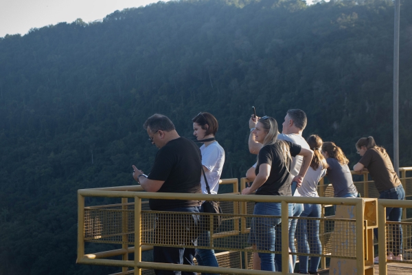 Usina Itaúba, em Pinhal Grande - Visita técnica aos Geossítios dia 25 (Foto: Cristiano Magrini)