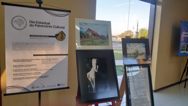 Mostra das aquarelas de Dilson Cecchin e obras de Iberê Camargo (Foto: Thais Danzmann Chaves/ Prefeitura de Restinga Sêca).