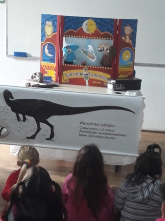 Escola de Nova Palma tem dia dedicado à paleontologia